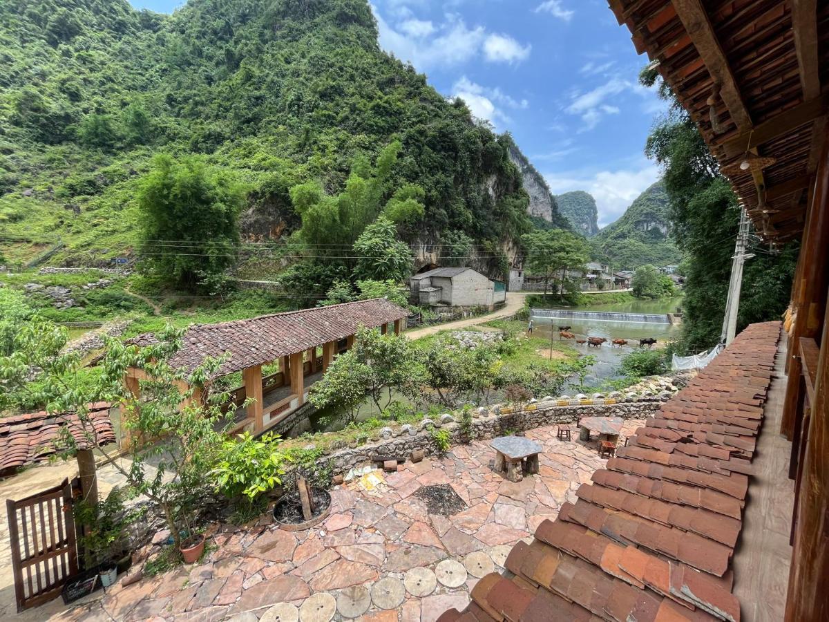 Tày Homestay Làng Đá Cổ Khuổi Ky- Bản Giốc Cao Bang Exterior foto
