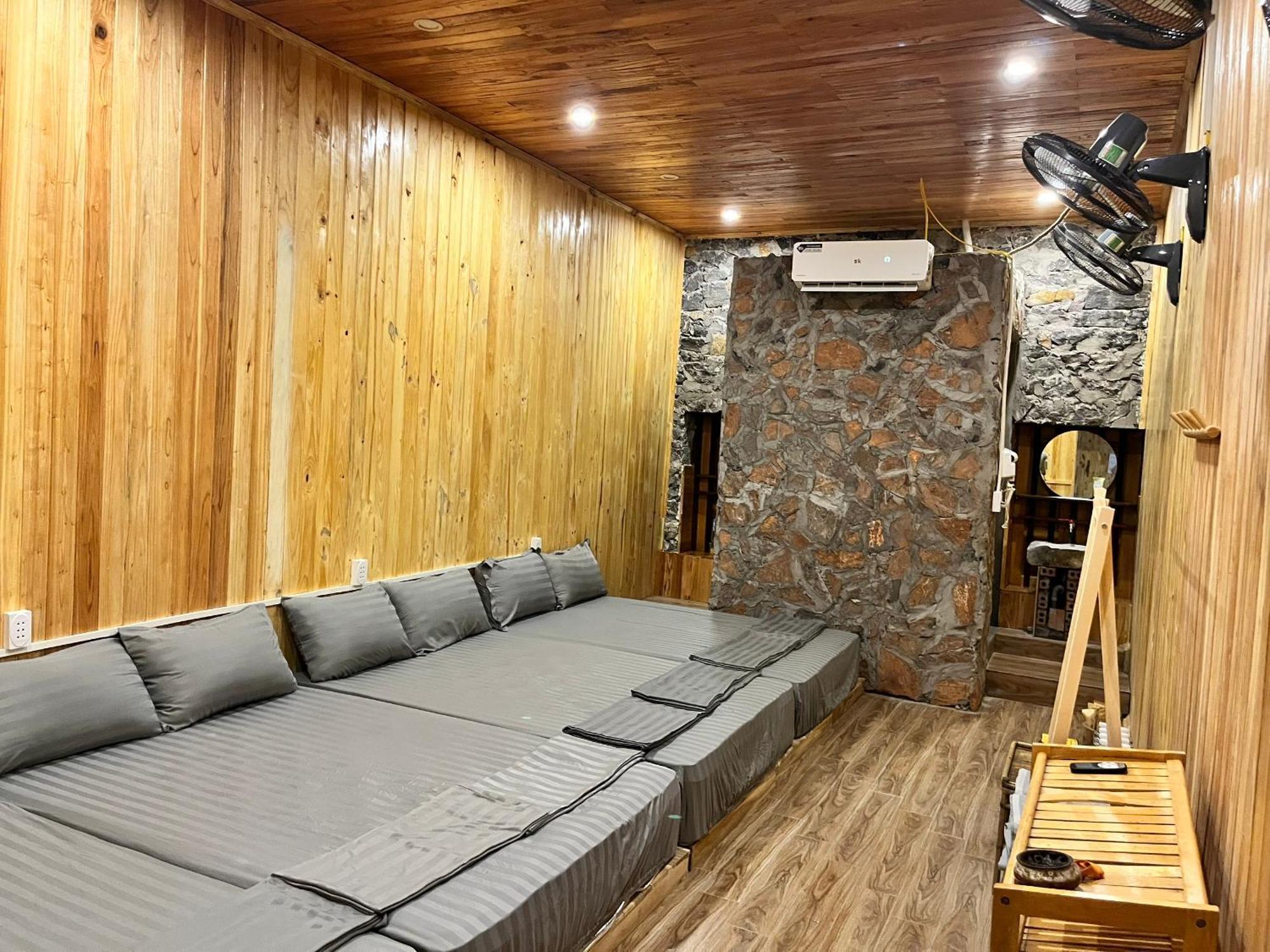 Tày Homestay Làng Đá Cổ Khuổi Ky- Bản Giốc Cao Bang Exterior foto