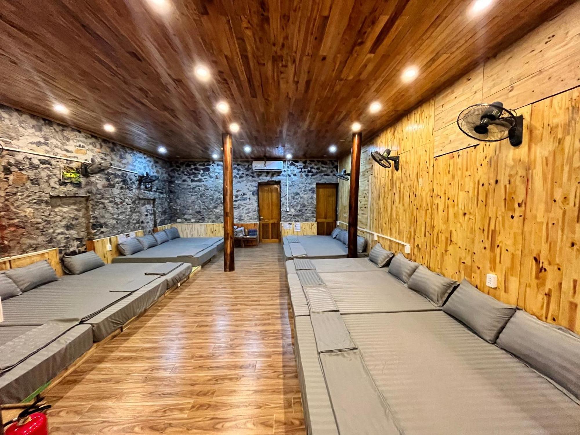 Tày Homestay Làng Đá Cổ Khuổi Ky- Bản Giốc Cao Bang Exterior foto